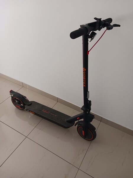Vand trotineta electrica Vortex Urban 7002